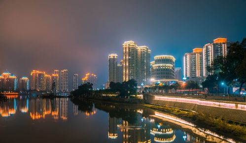 動作不斷 低調(diào)福州,終于意識到自己的 落伍 了